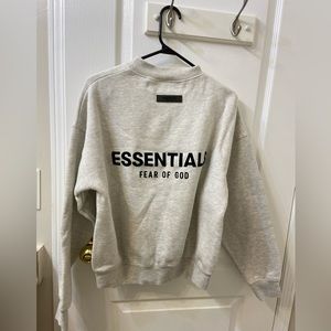Essentials Crewneck